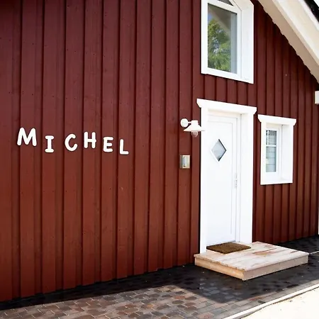 Lutt Lonneberga Haus Michel Apartmán *