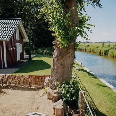 Lutt Lonneberga Haus Michel * Neufeld (Schleswig-Holstein)